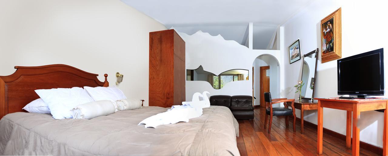 Hotel De Turistas Abancay ภายนอก รูปภาพ
