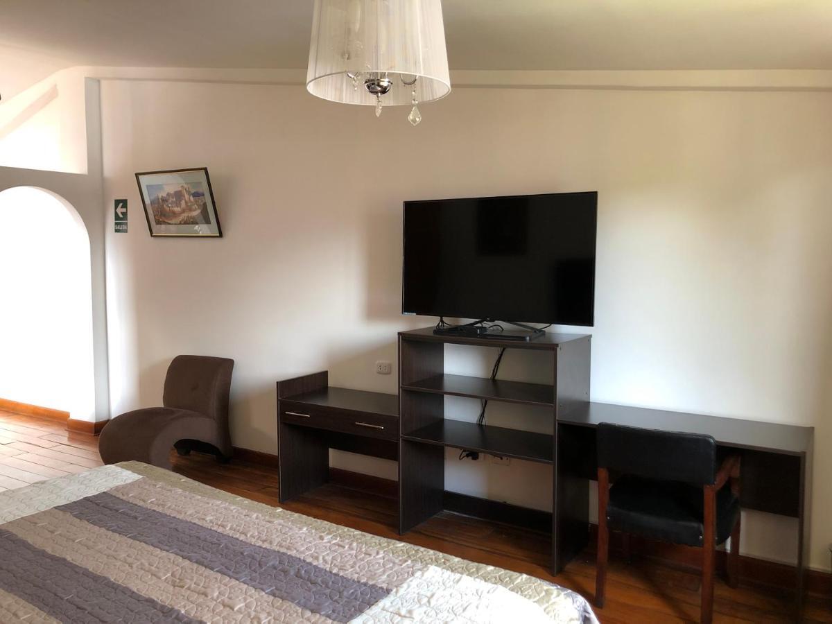Hotel De Turistas Abancay ภายนอก รูปภาพ